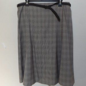 NWT | R Q T | TAN & BROWN PLAID SKIRT | SIZE 14